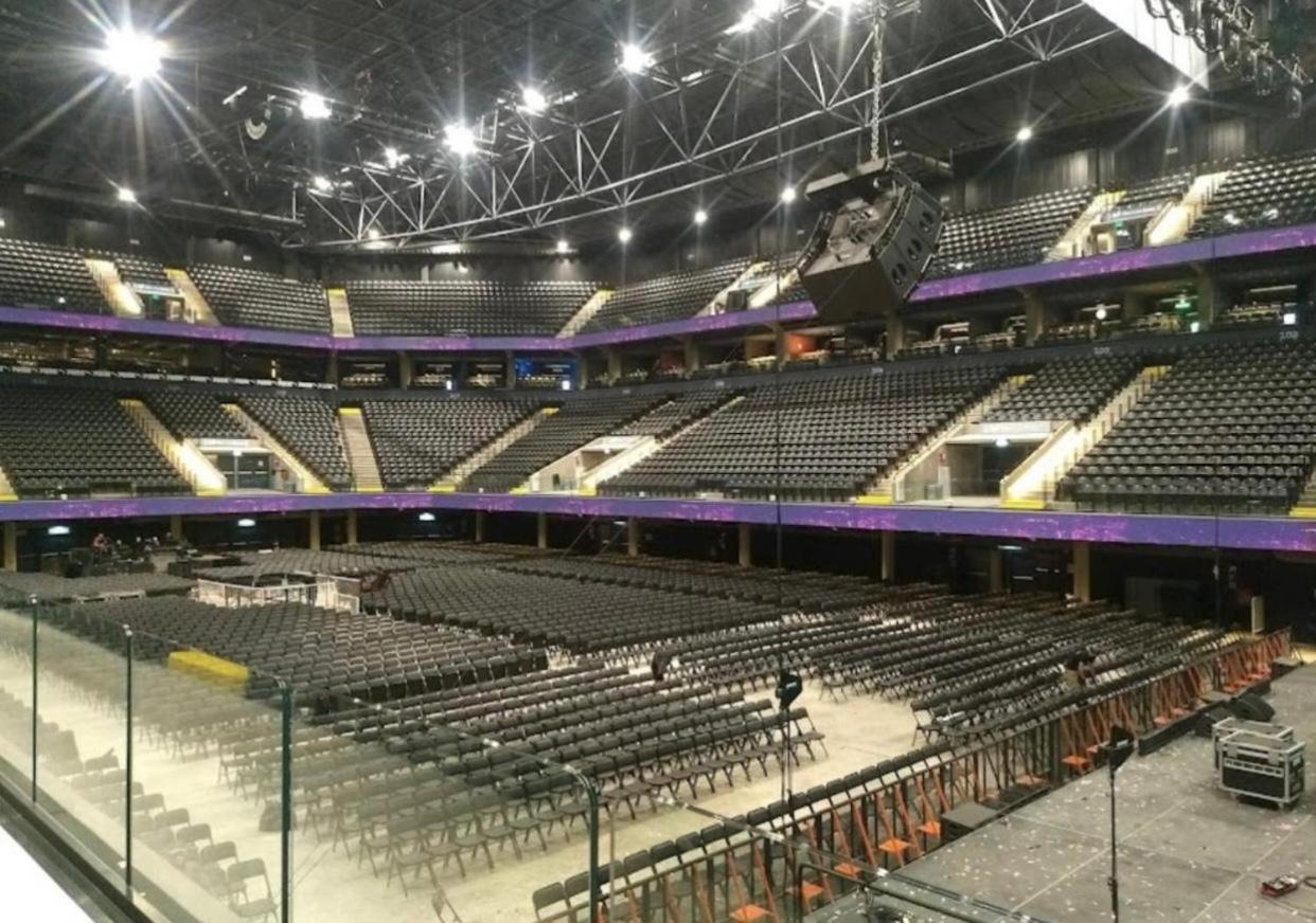Movistar Arena Caminando!! Capacidad 1 A 3 Personas, A Estrenar Premium Con Balcon Apartment - Buenos Aires — Fotos 2
